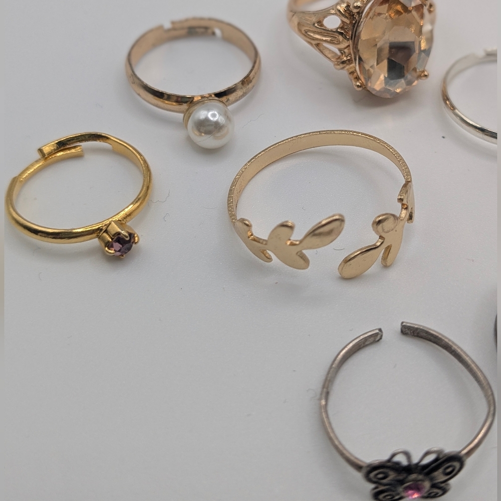 10 Adjustable Lightweight Costume Rings